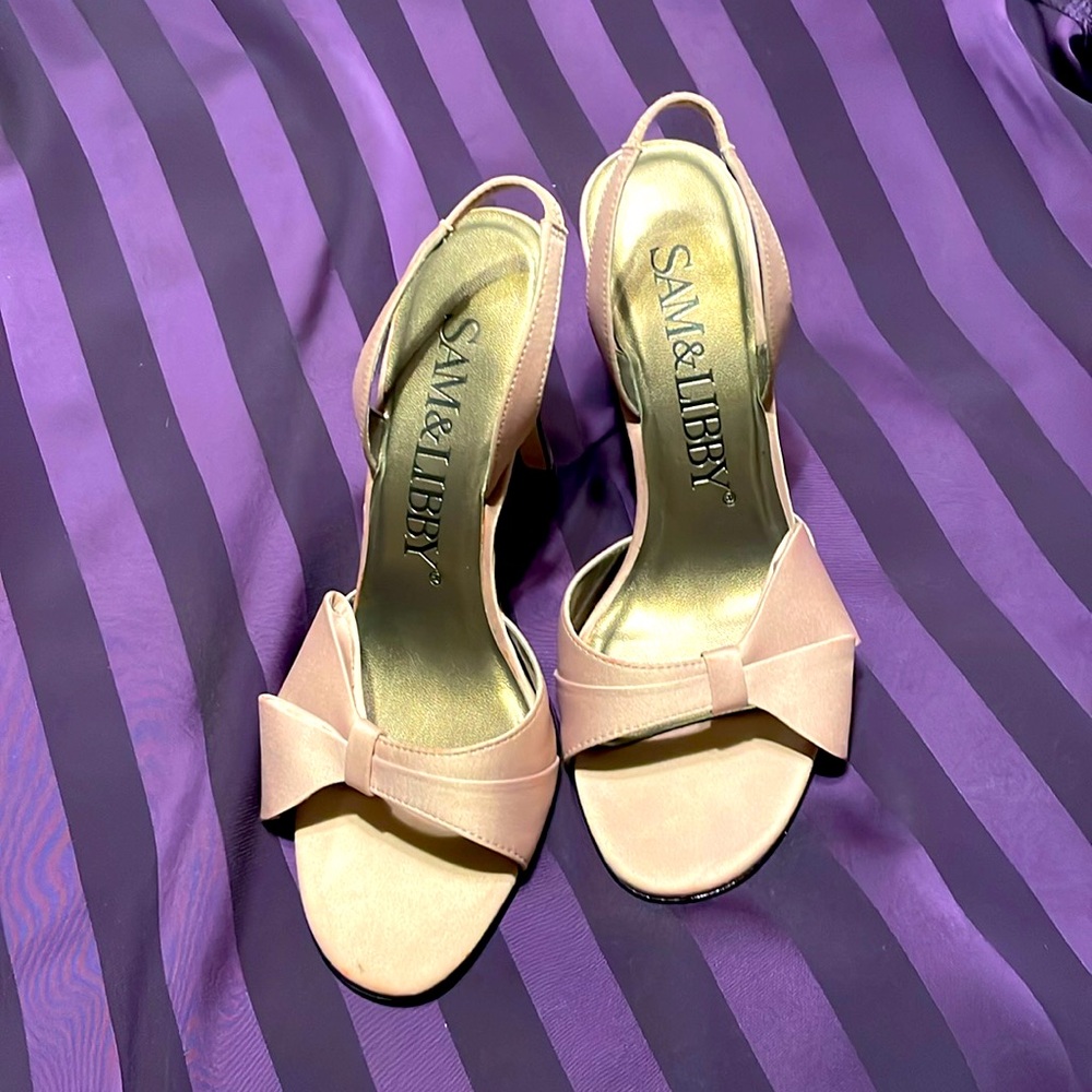 Sam & Libby satin sandals with bow details